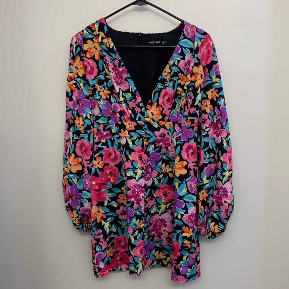 Fabulous NastyGal low cut, short, bell sleeve floral dress.